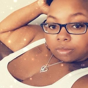 Meet your Posher, Miriam